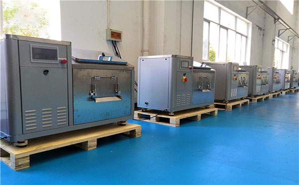 生活茄子APP懂你的下载网站设备